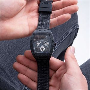 gugw0422g2-8.jpg