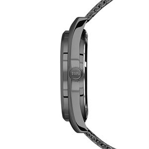 uspa1067-02-2.jpg