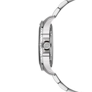 uspa1048-06-2.jpg