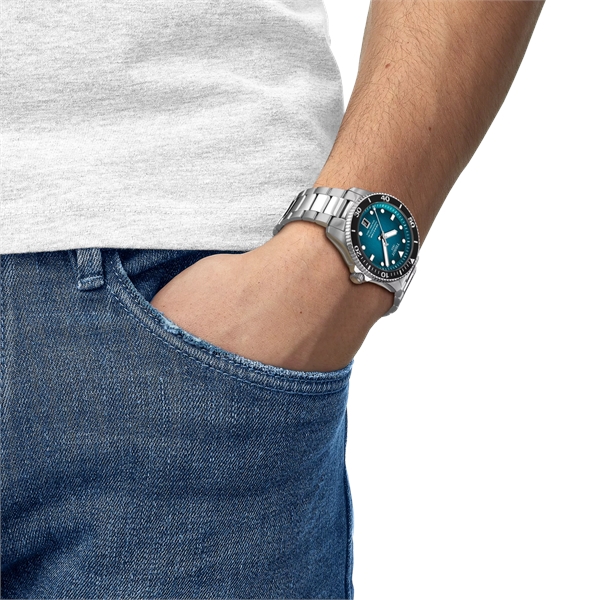 t120_807_11_091_00_wrist.png