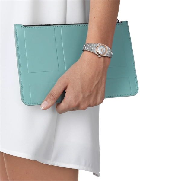 t137-010-21-111-00_wrist.png