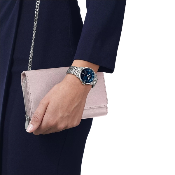 t139_207_11_048_00_wrist.png