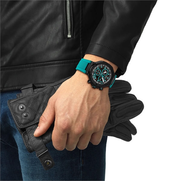 t141_417_37_051_01_wrist.png